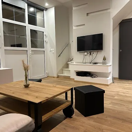 Serenity Resident Maison Gare Av Foch Апартаменты