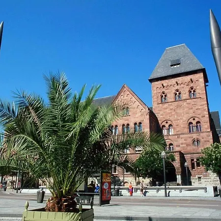 Serenity Resident Maison Gare Av Foch