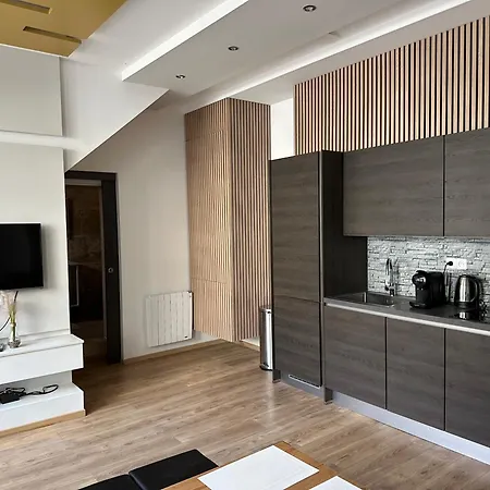Serenity Resident Maison Gare Av Foch